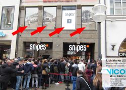 Lichtstarke Videowand im Schaufenster